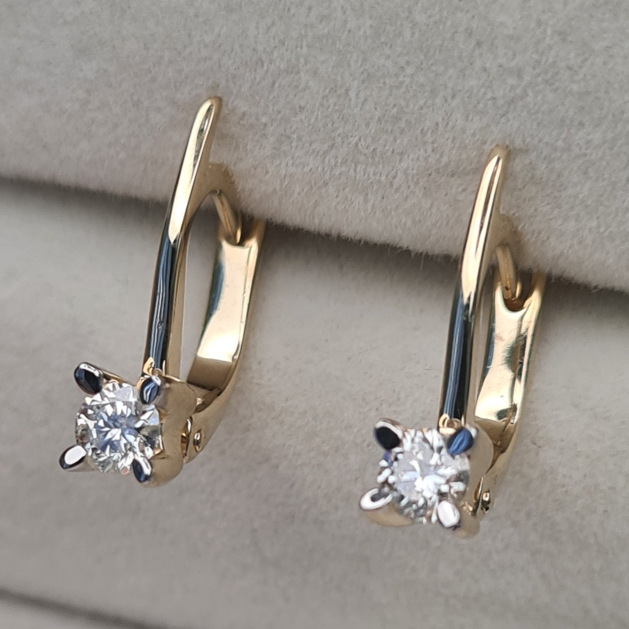 Серьги Deimantas 97349158 2,54гр 0,40ct. купить,NaN