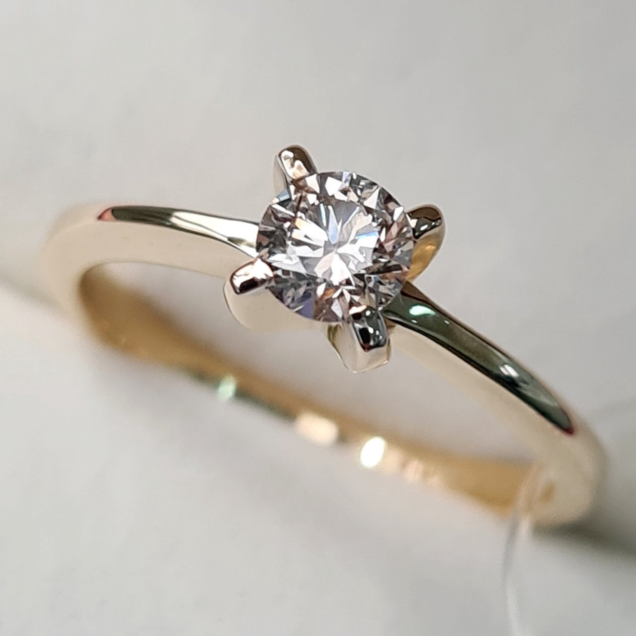 Кольцо Deimantas 92063294 16,5р 2,53гр 0,30ct. купить,NaN