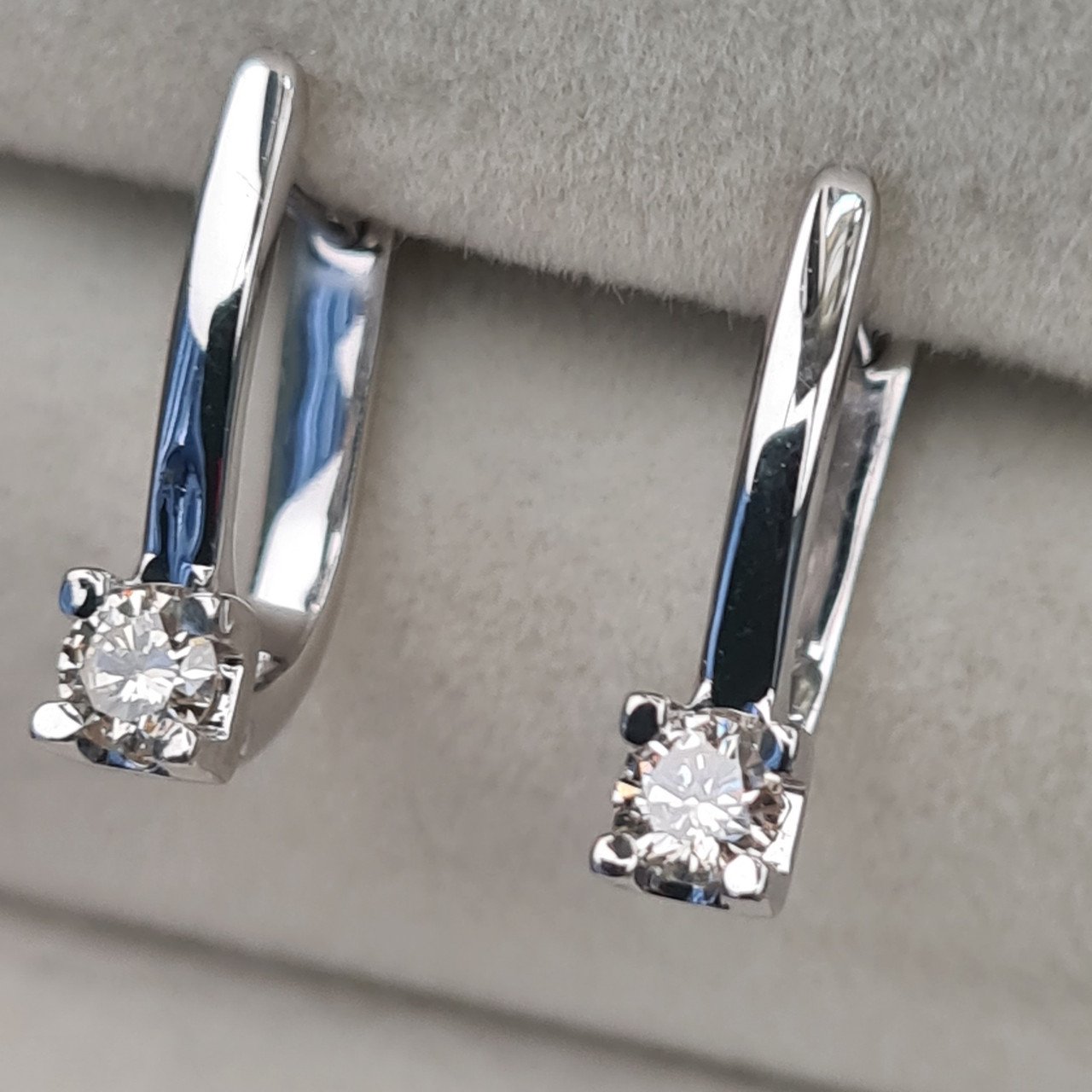 Серьги Deimantas 97349223 2,75гр 0,30ct. купить,NaN