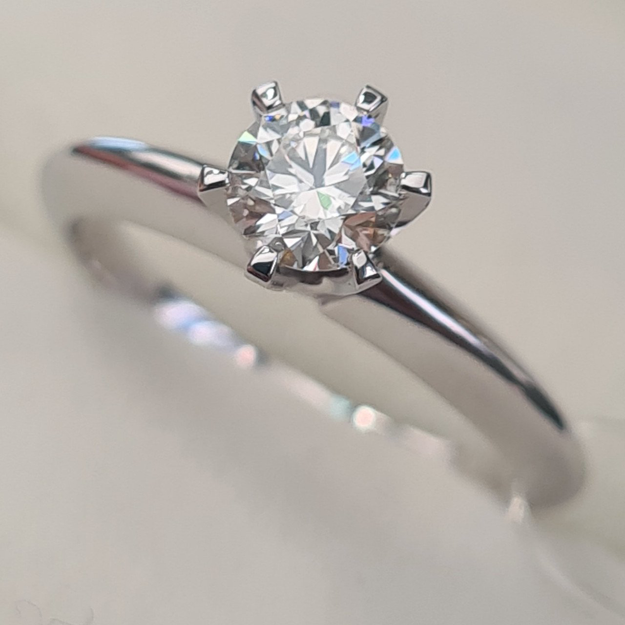 Кольцо Deimantas 95774406 16,51р 2,73гр 0,47ct. купить,NaN