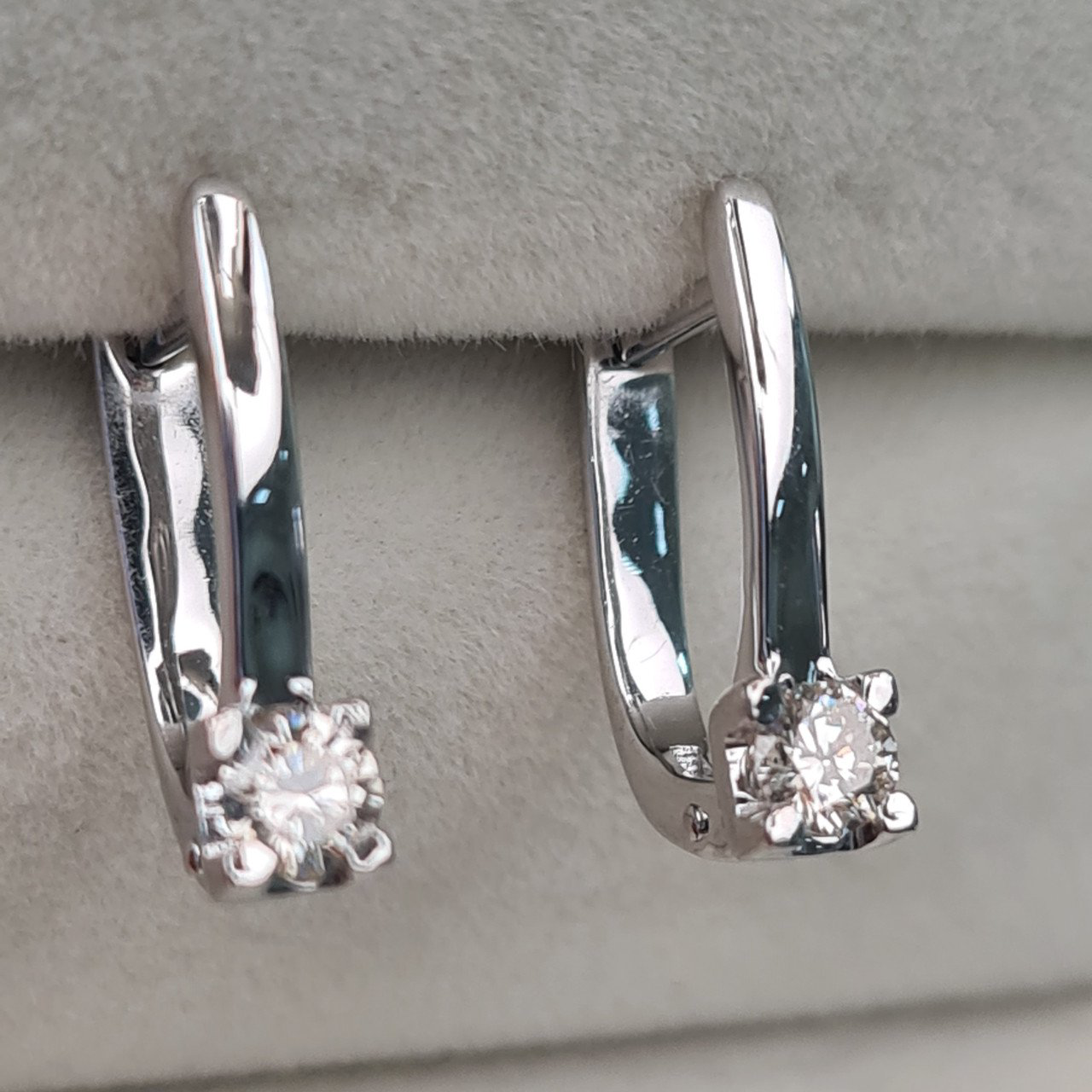 Серьги Deimantas 97349223 2,75гр 0,30ct. купить,NaN