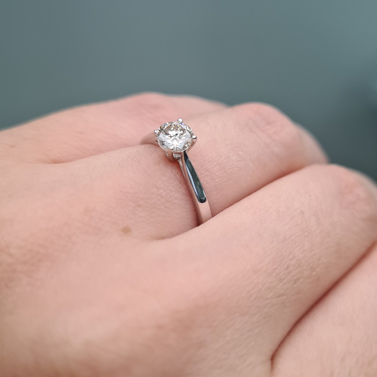 Кольцо Deimantas 92063490 16,5р 1,76гр 0,51ct. купить,NaN