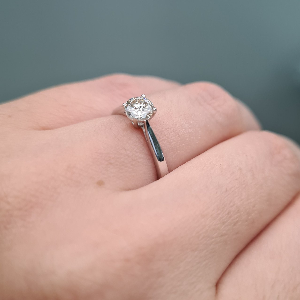 Кольцо Deimantas 92063490 16,5р 1,76гр 0,51ct. купить,NaN