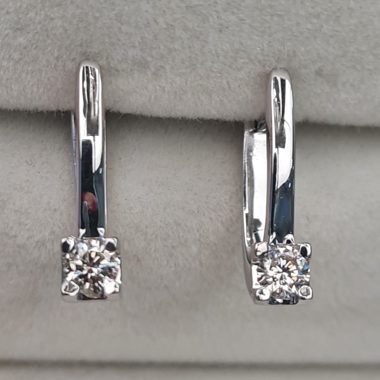 Серьги Deimantas 97349223 2,75гр 0,30ct. купить,NaN
