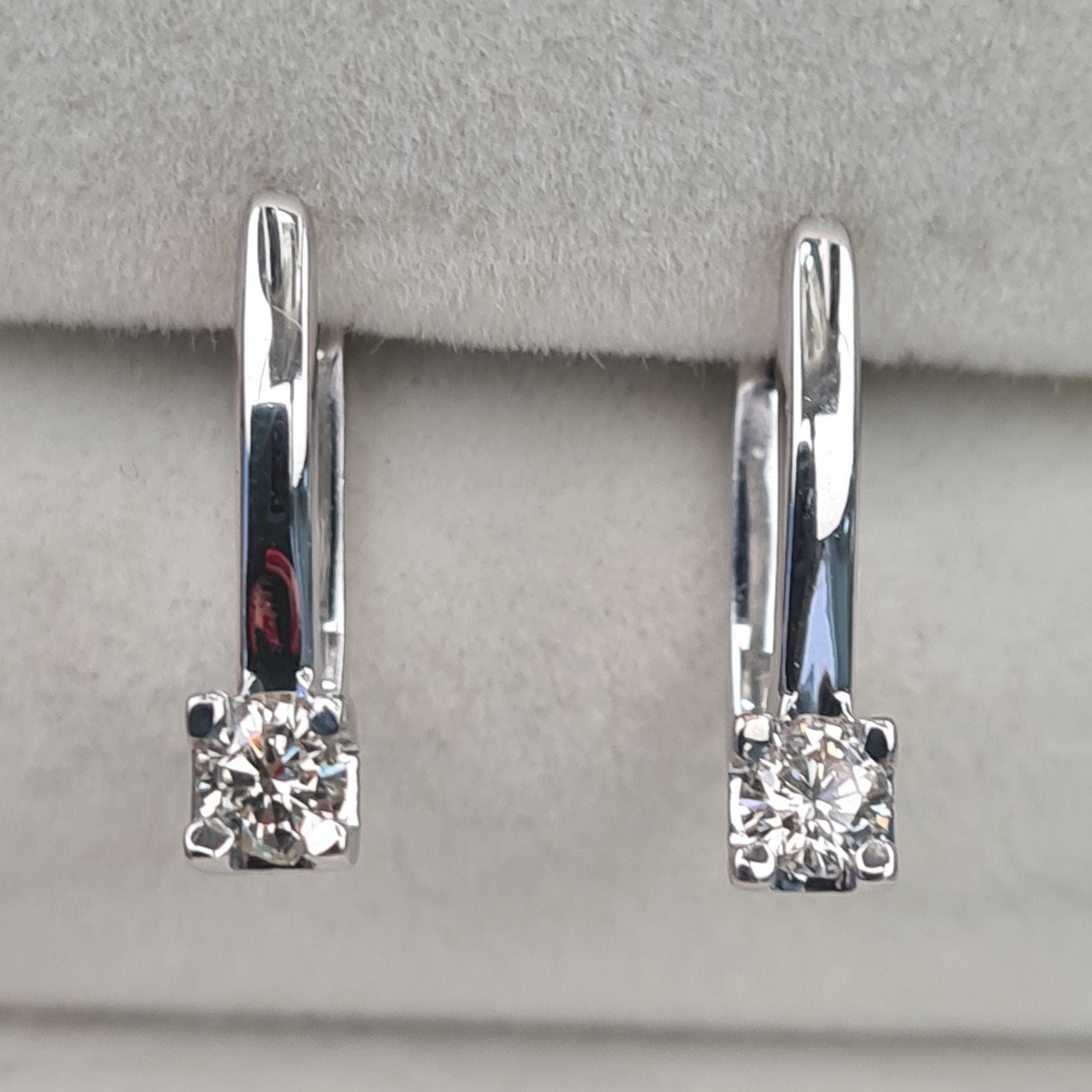 Серьги Deimantas 97349223 2,75гр 0,30ct. купить,NaN