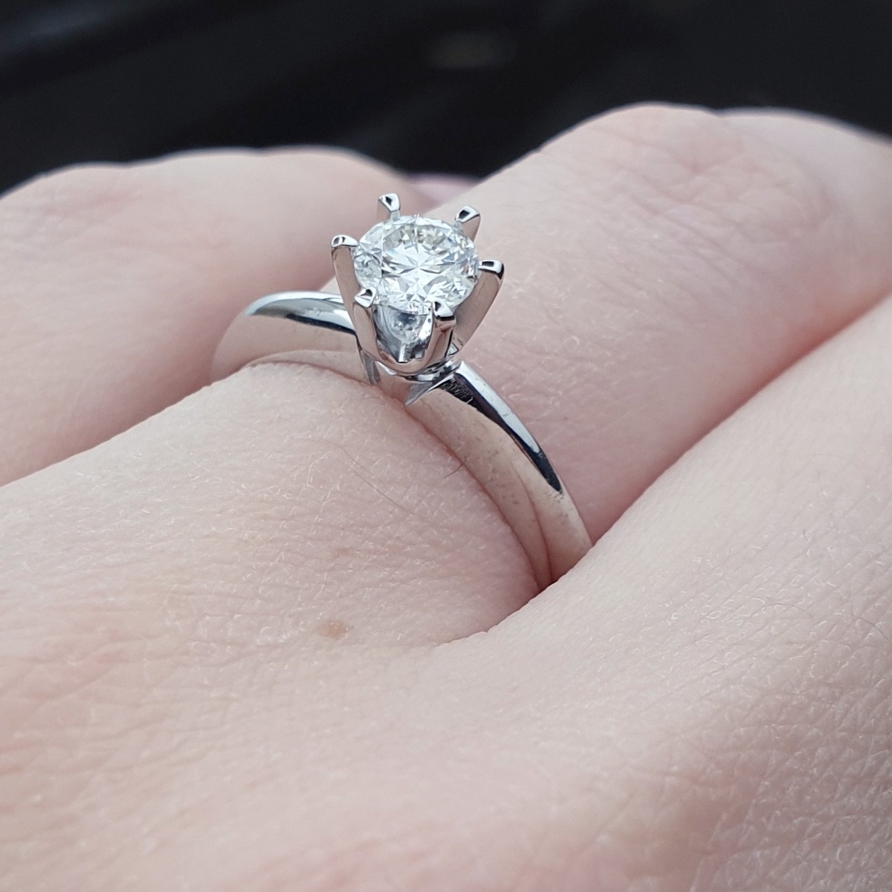 Кольцо Deimantas 95774410 16,51р 2,58гр 0,46ct. купить,NaN