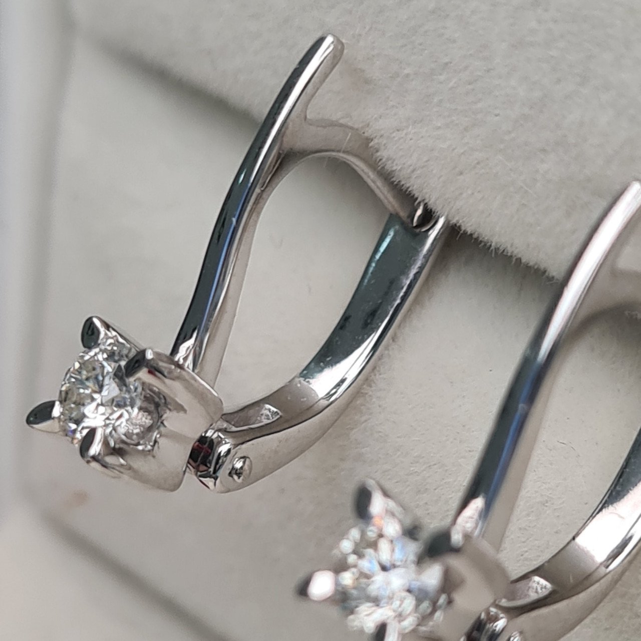 Серьги Deimantas 97349238 2,6гр 0,41ct. купить,NaN