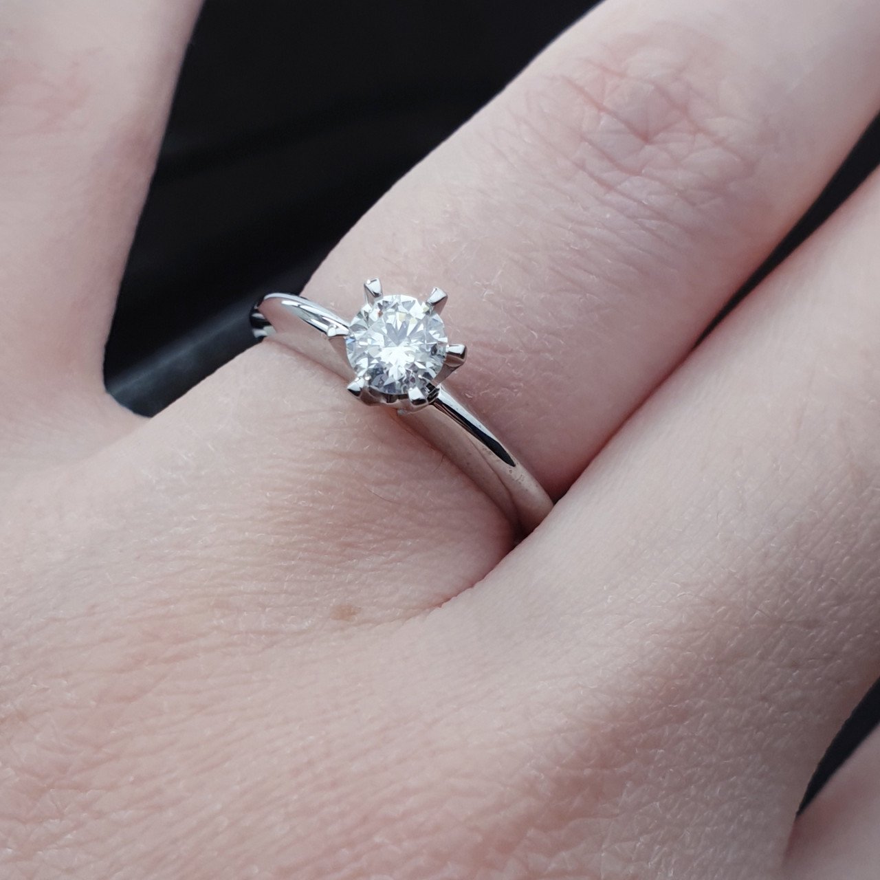 Кольцо Deimantas 95774415 16,51р 2,72гр 0,46ct. купить,NaN