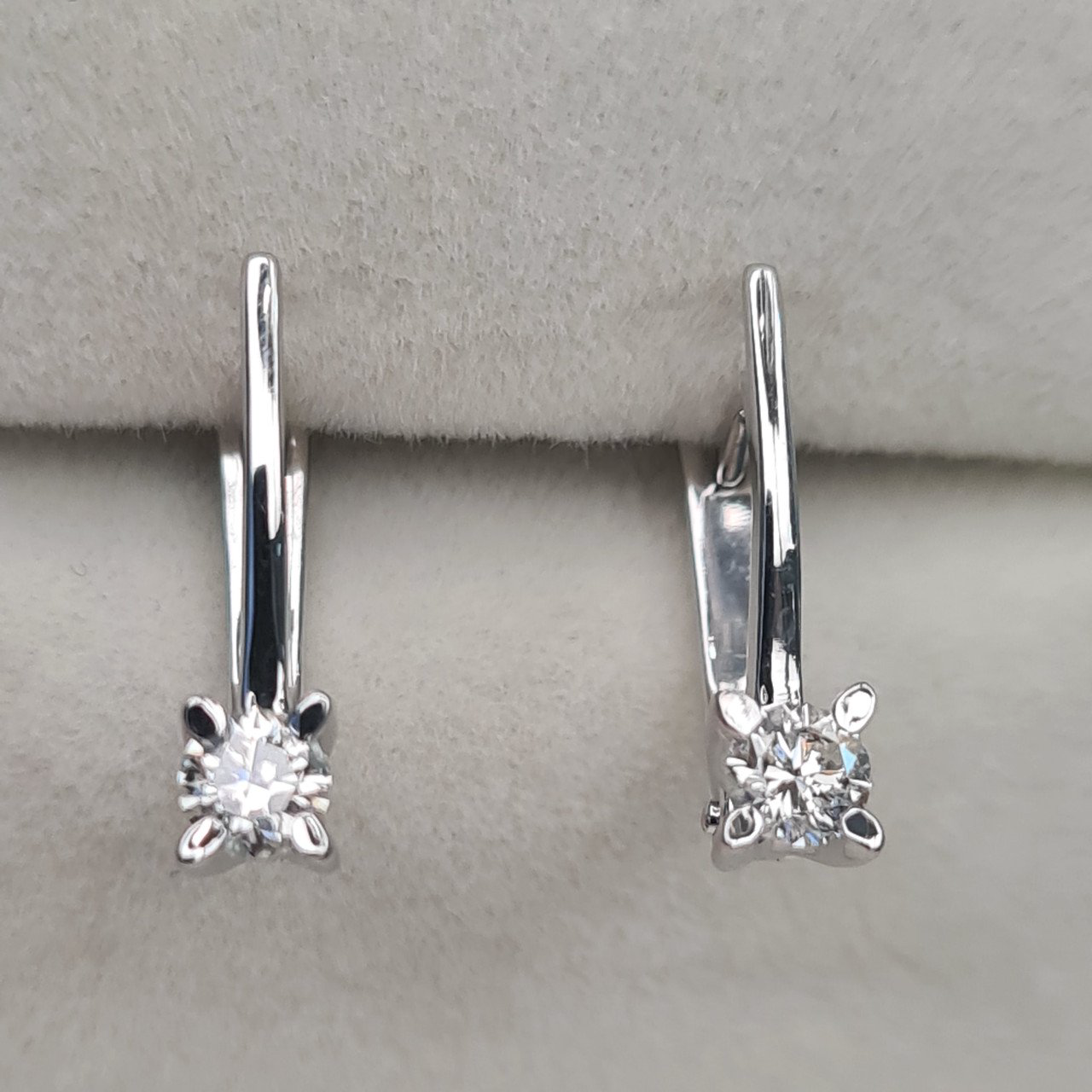 Серьги Deimantas 97349238 2,6гр 0,41ct. купить,NaN