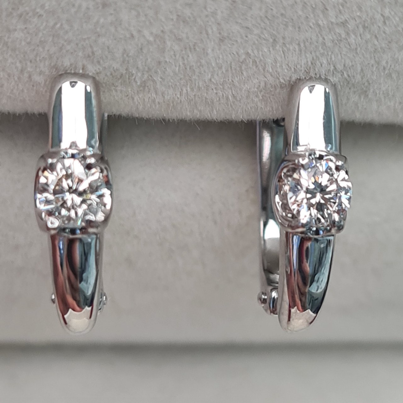 Серьги Deimantas 97349233 2,8гр 0,32ct. купить,NaN