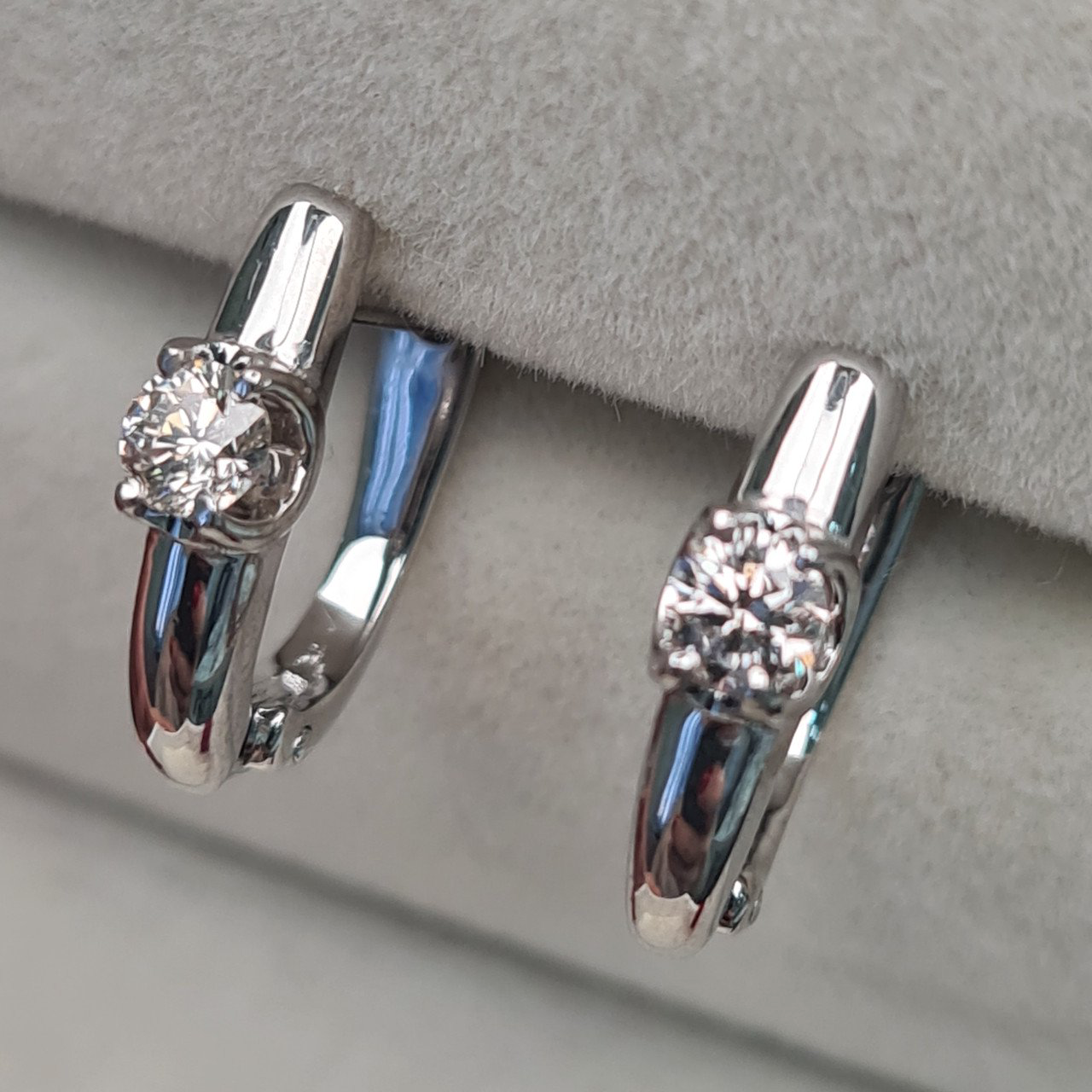 Серьги Deimantas 97349233 2,8гр 0,32ct. купить,NaN