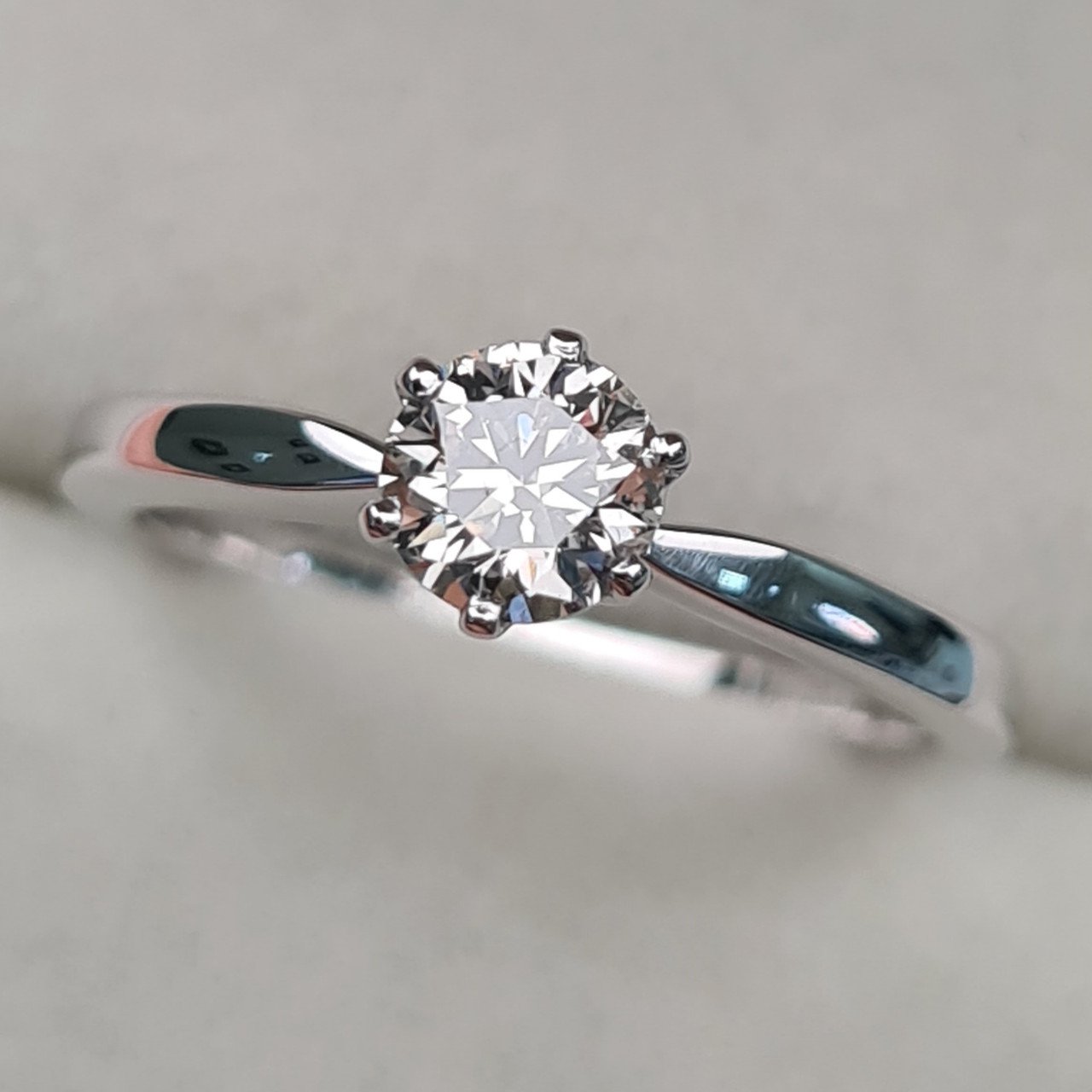Кольцо Deimantas 97382750 15,5р 2гр 0,41ct. купить,NaN