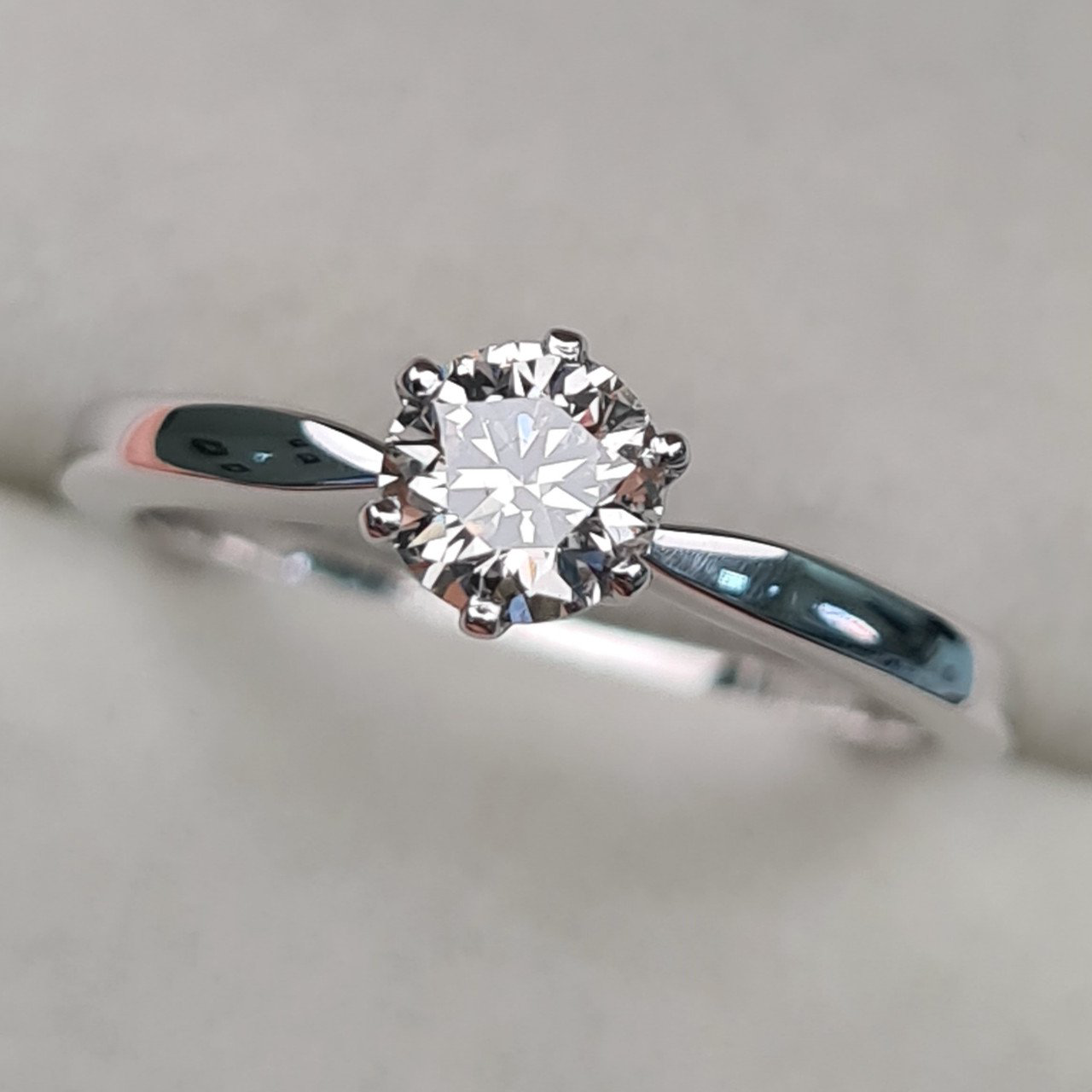 Кольцо Deimantas 97382750 15,5р 2гр 0,41ct. купить,NaN