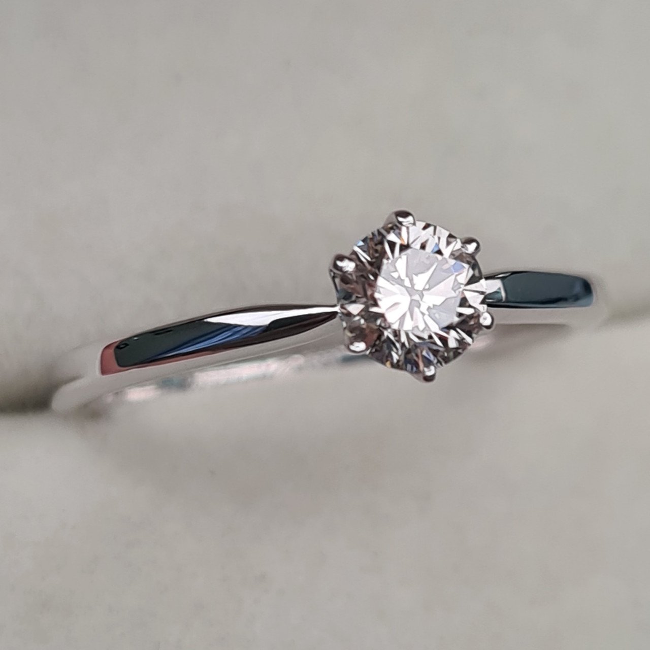 Кольцо Deimantas 97382750 15,5р 2гр 0,41ct. купить,NaN