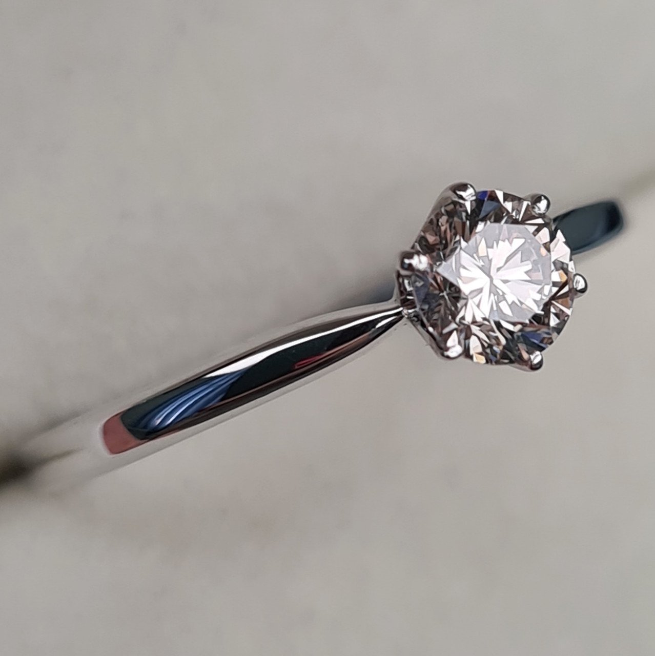 Кольцо Deimantas 97382750 15,5р 2гр 0,41ct. купить,NaN