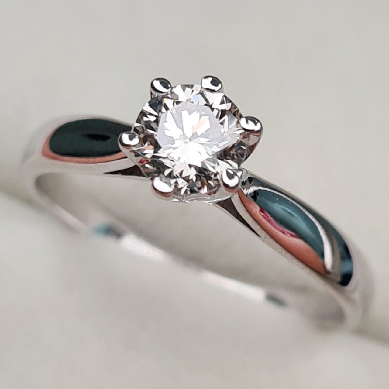 Кольцо Deimantas 97382755 17,5р 2,52гр 0,59ct. купить,NaN