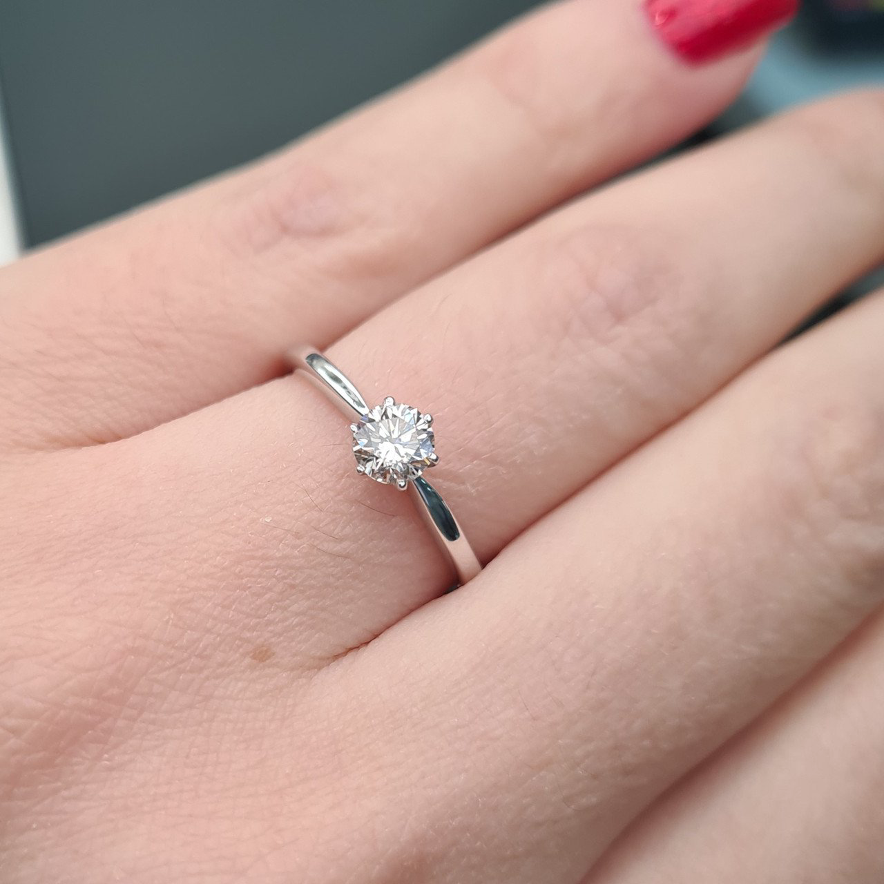 Кольцо Deimantas 97382750 15,5р 2гр 0,41ct. купить,NaN