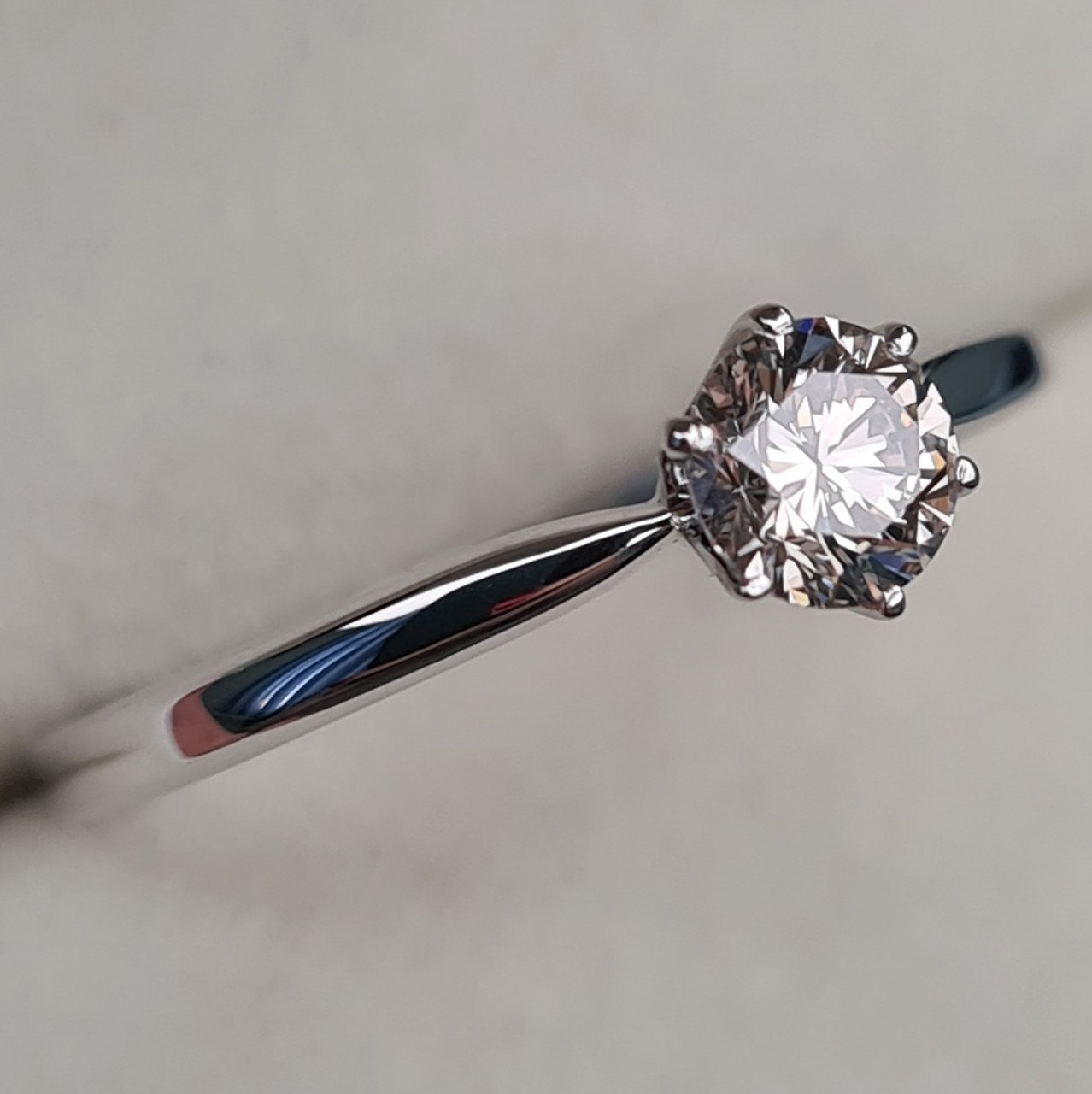 Кольцо Deimantas 97382753 17р 2,18гр 0,45ct. купить,NaN