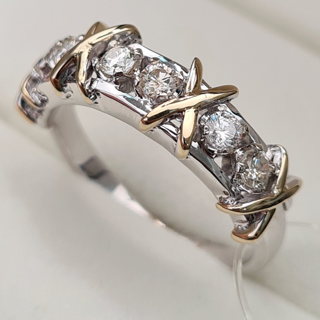 Кольцо Deimantas 92605744 19р 5,34гр 0,50ct. купить,NaN
