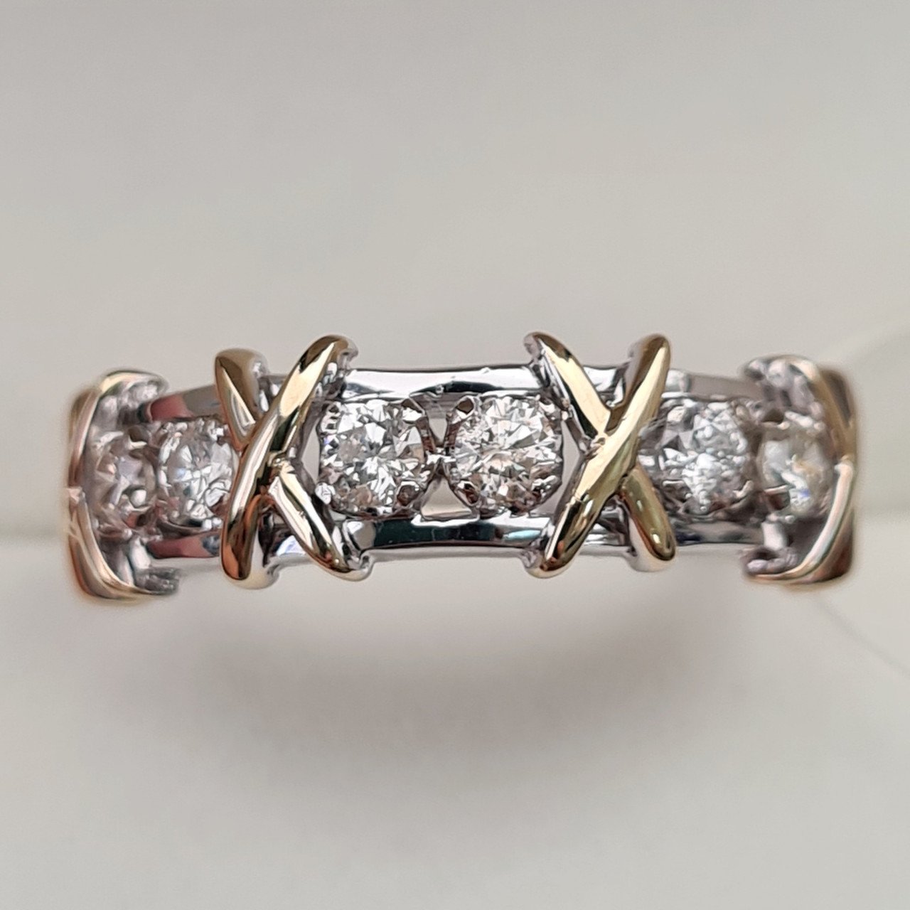 Кольцо Deimantas 92605744 19р 5,34гр 0,50ct. купить,NaN