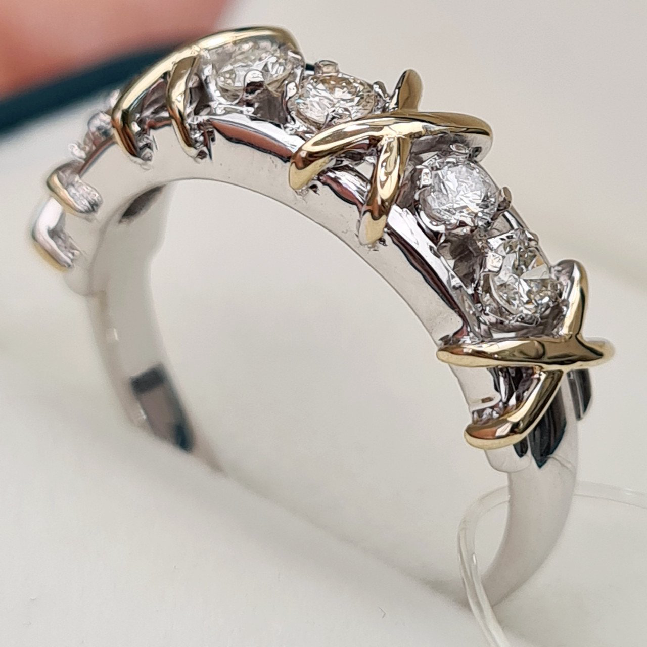 Кольцо Deimantas 92605744 19р 5,34гр 0,50ct. купить,NaN