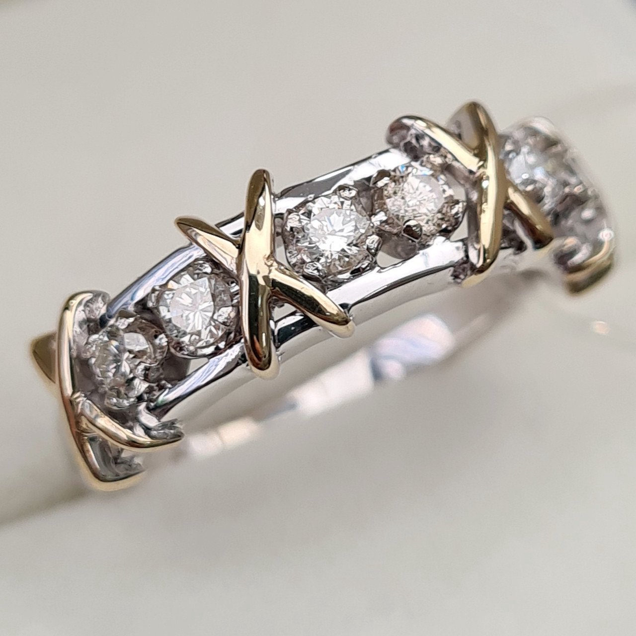 Кольцо Deimantas 92605744 19р 5,34гр 0,50ct. купить,NaN