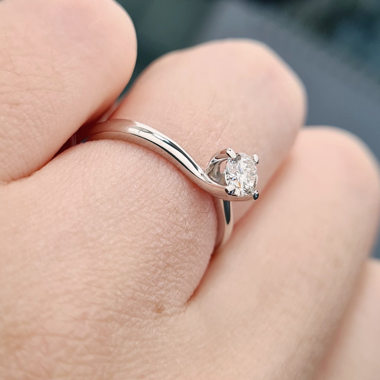 Кольцо Deimantas 95787410 16,51р 2,32гр 0,36ct. купить,NaN