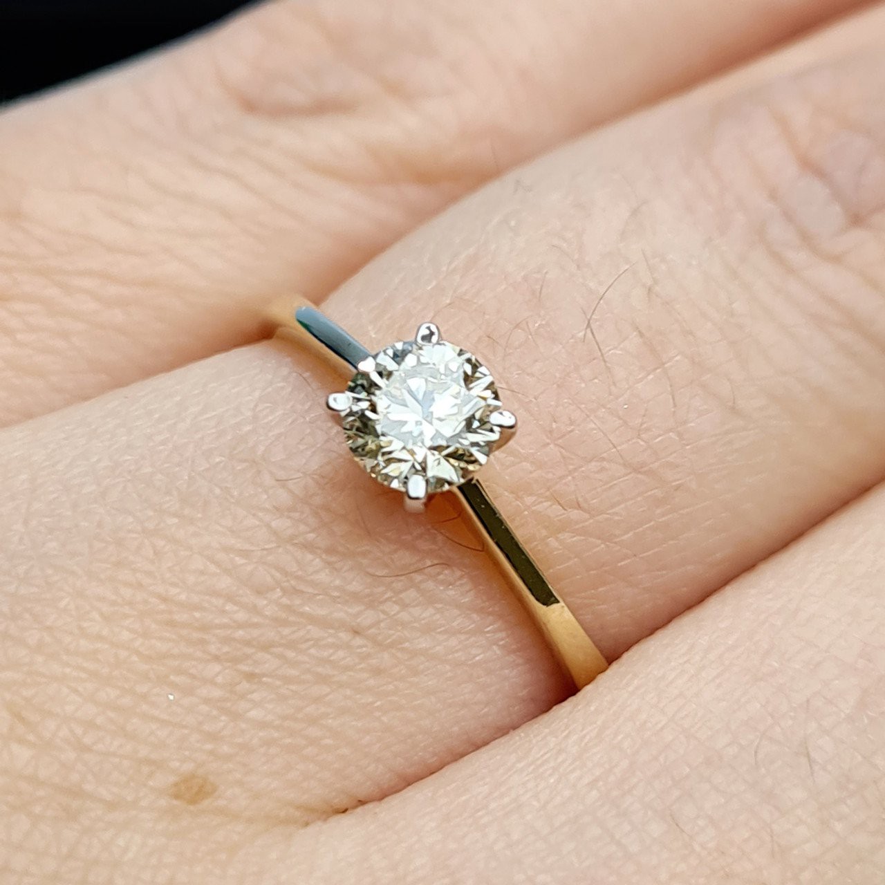 Кольцо Deimantas 97382774 17,5р 1,57гр 0,53ct. купить,NaN