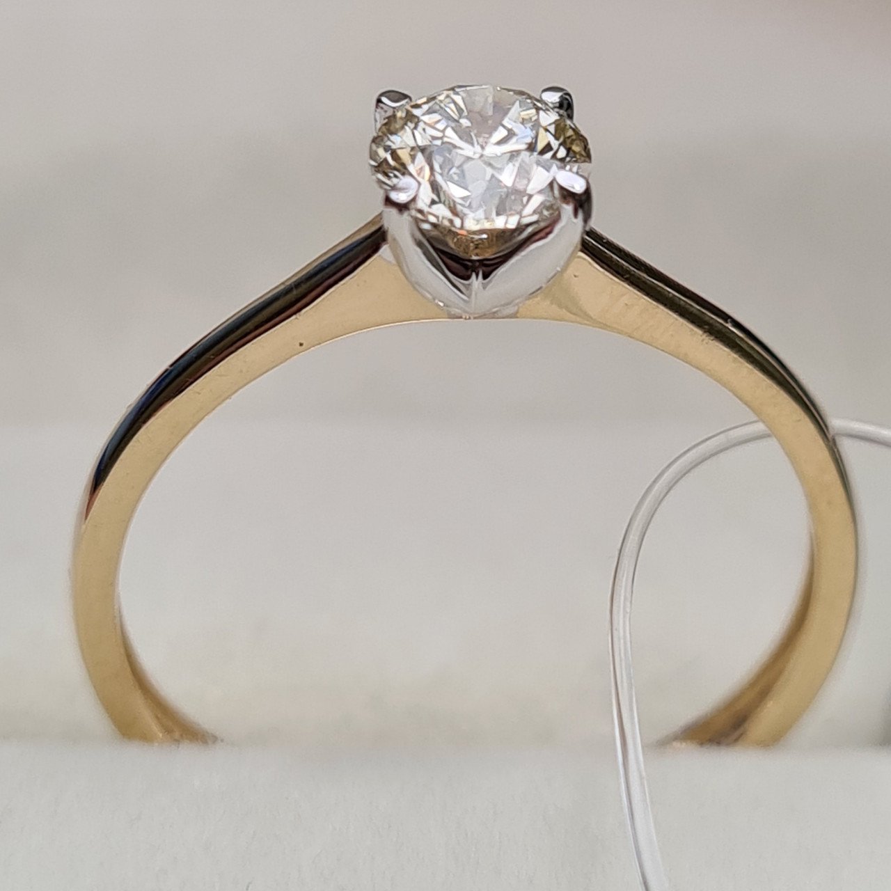 Кольцо Deimantas 97382774 17,5р 1,57гр 0,53ct. купить,NaN