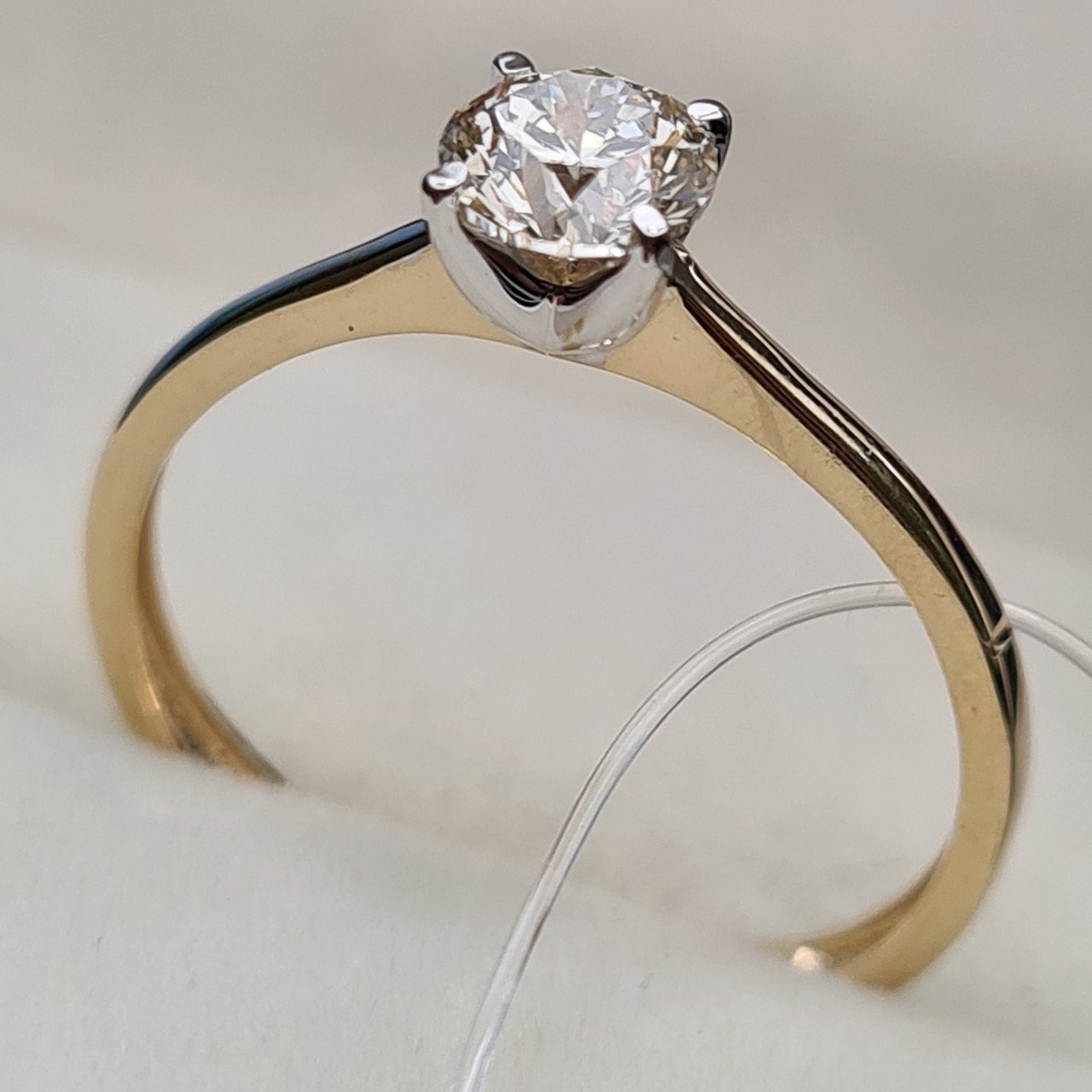 Кольцо Deimantas 97382774 17,5р 1,57гр 0,53ct. купить,NaN