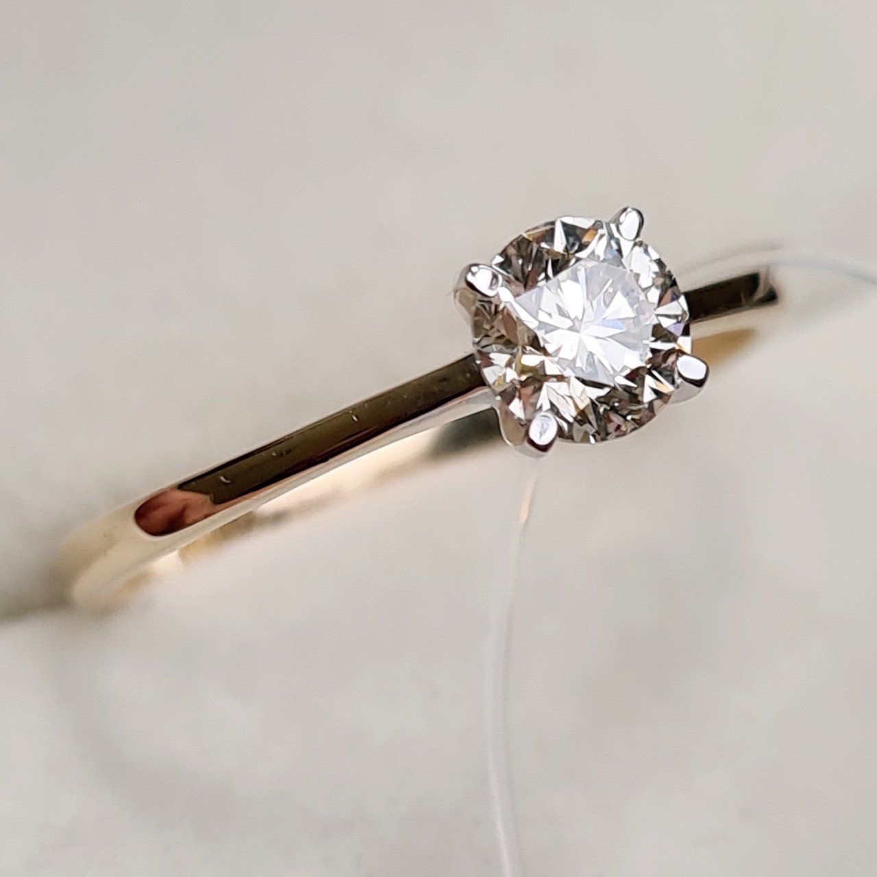 Кольцо Deimantas 97382774 17,5р 1,57гр 0,53ct. купить,NaN