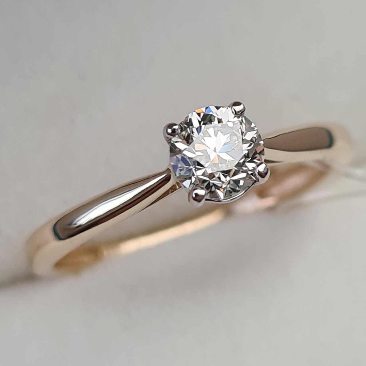 Кольцо Deimantas 97425604 16,5р 1,52гр 0,43ct. купить,NaN