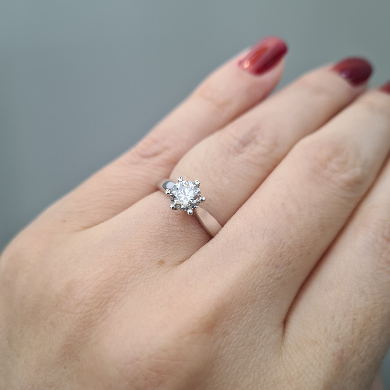 Кольцо Deimantas 92632909 16,51р 2,66гр 0,70ct. купить,NaN