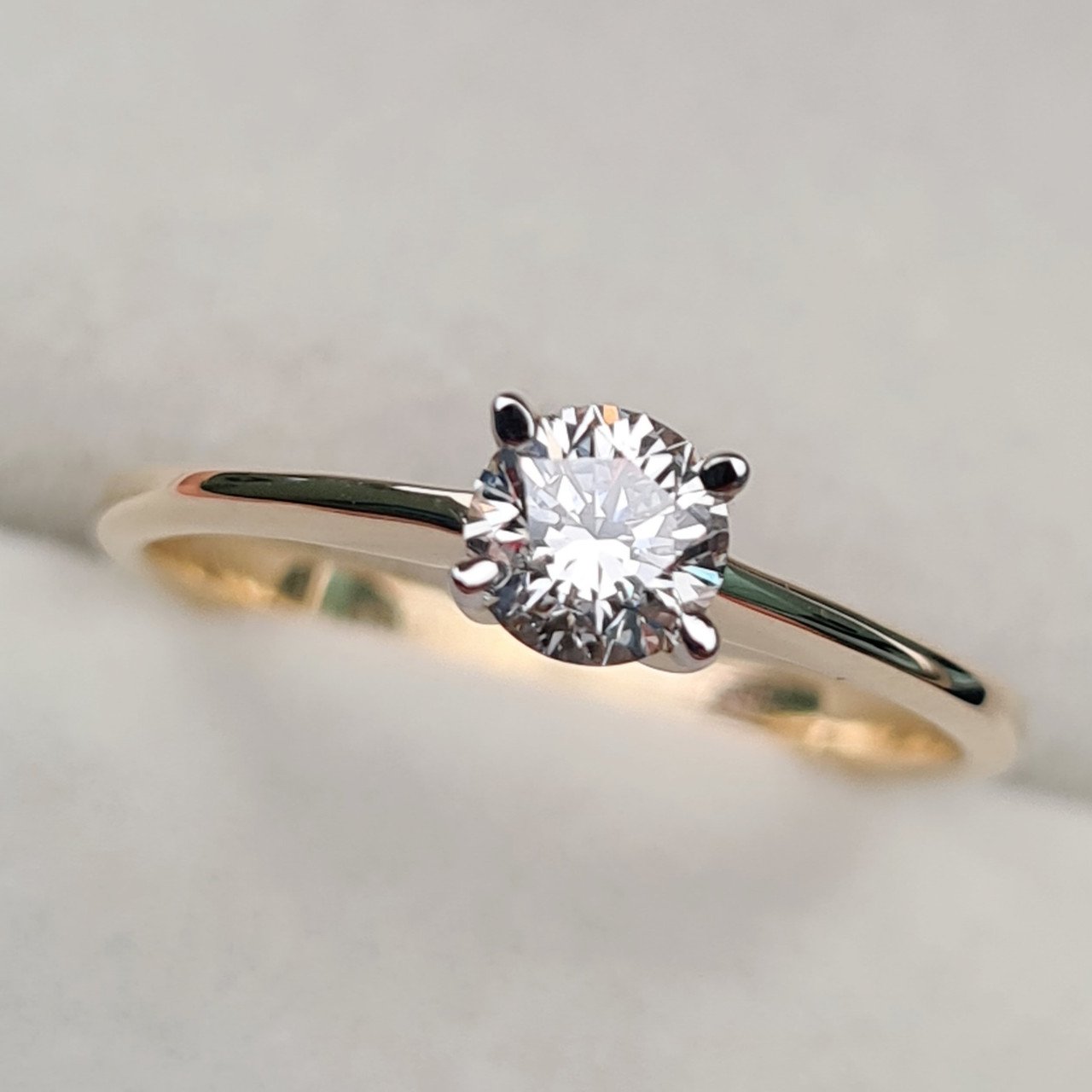 Кольцо Deimantas 97382768 16,5р 1,64гр 0,39ct. купить,NaN