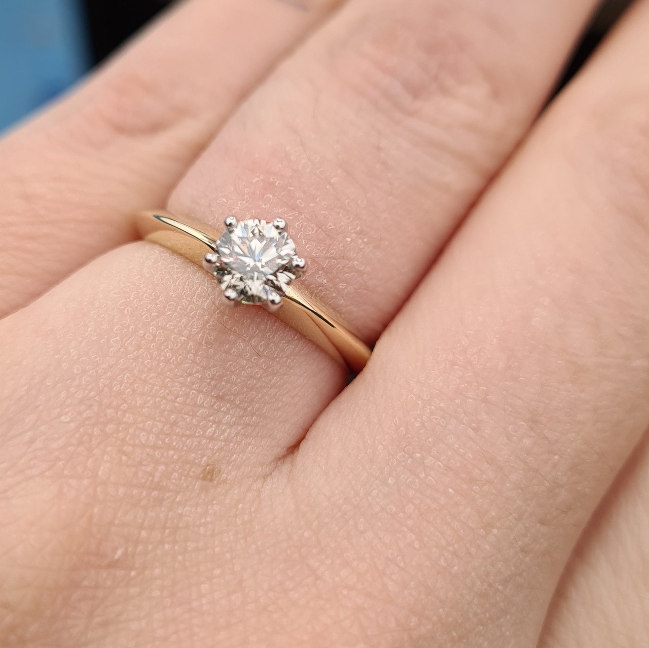 Кольцо Deimantas 97476895 16,5р 2,63гр 0,57ct. купить,NaN