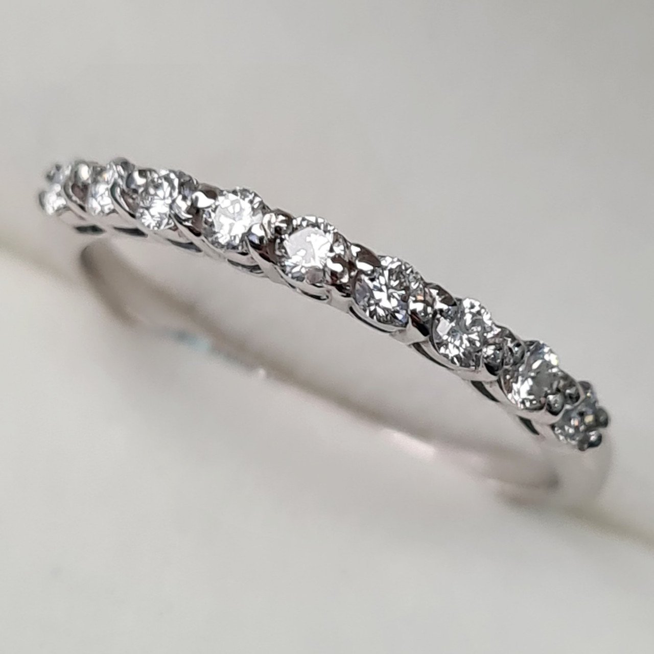 Кольцо Deimantas 92807543 17р 1,7гр 0,26ct. купить,NaN