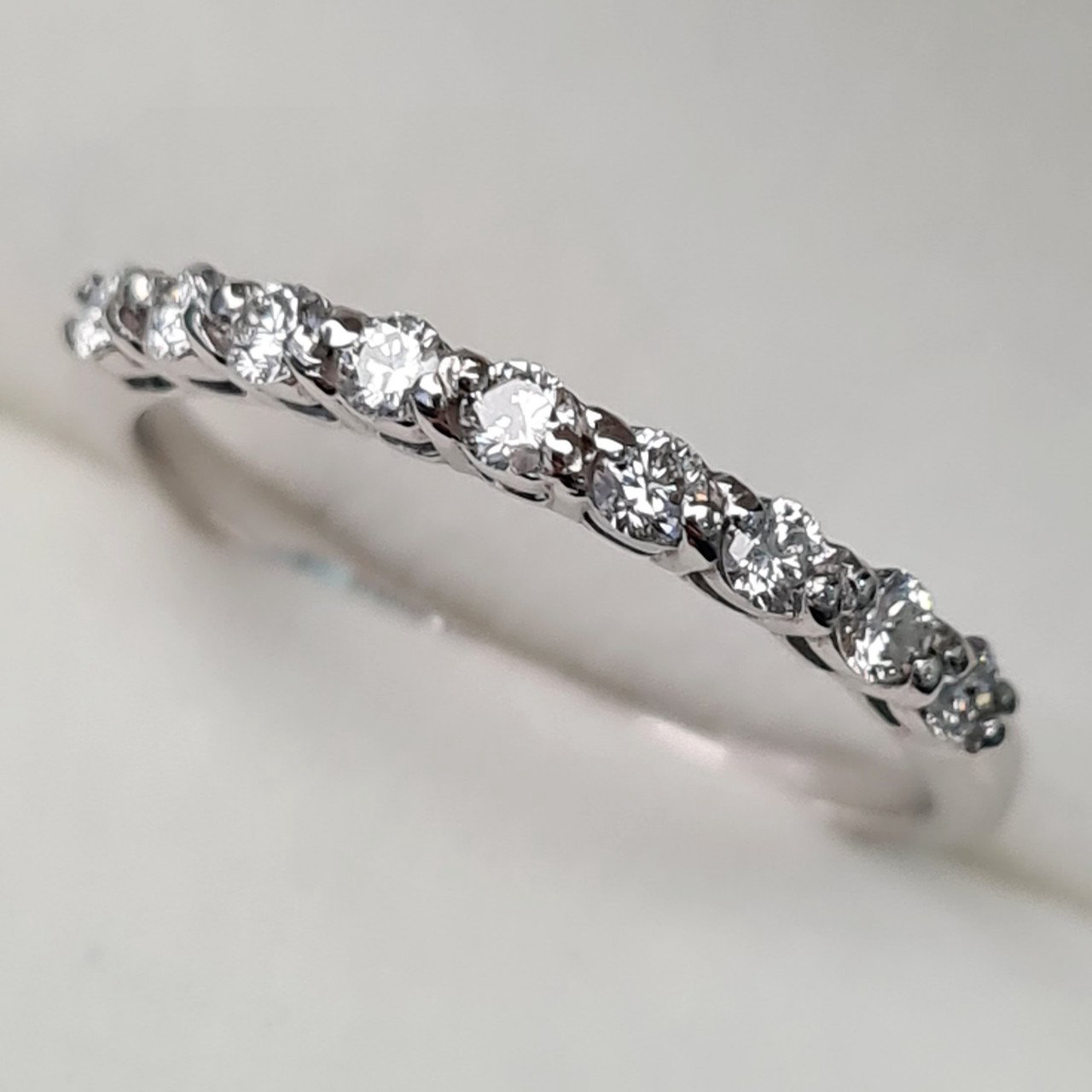 Кольцо Deimantas 92807543 17р 1,7гр 0,26ct. купить,NaN