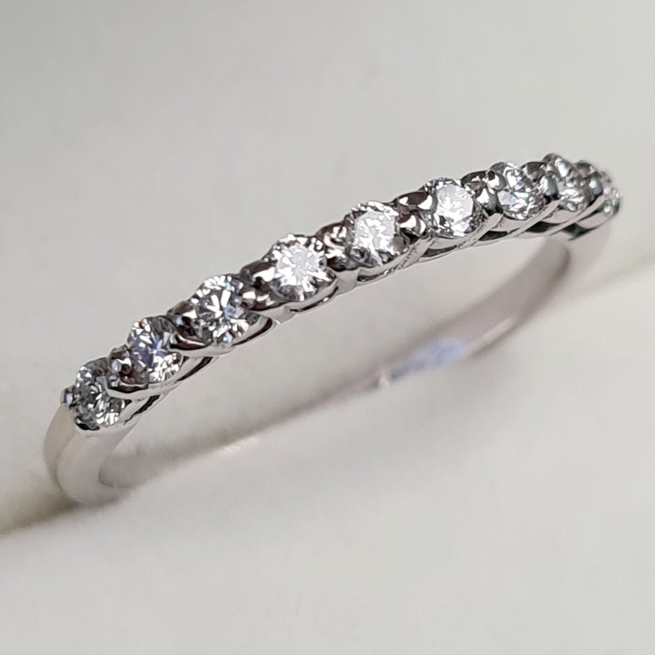 Кольцо Deimantas 92807543 17р 1,7гр 0,26ct. купить,NaN