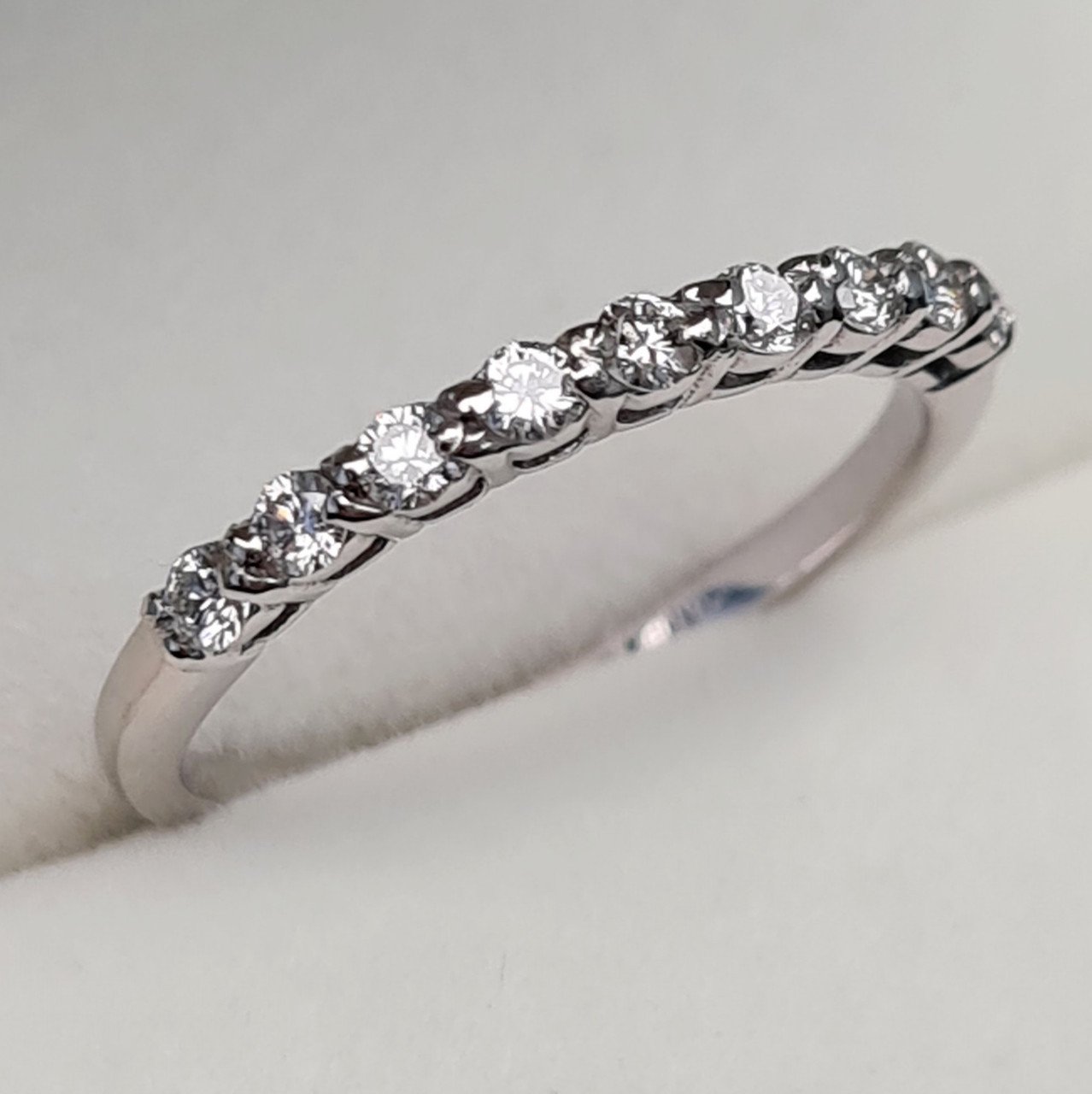Кольцо Deimantas 92807543 17р 1,7гр 0,26ct. купить,NaN