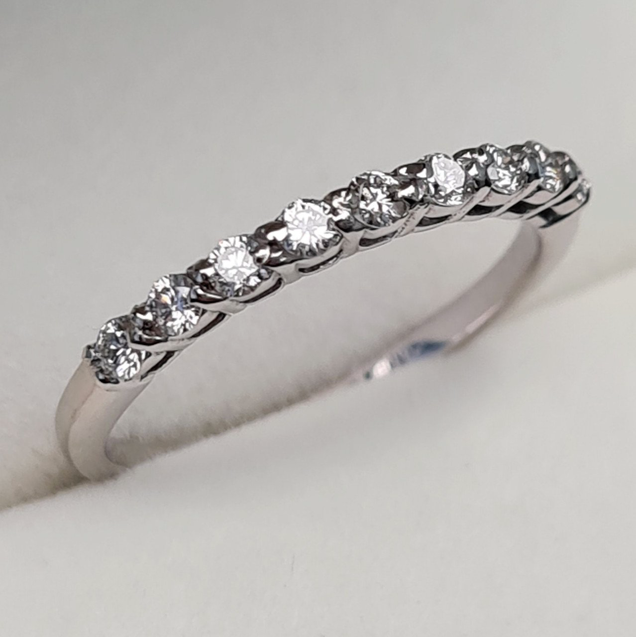 Кольцо Deimantas 92807543 17р 1,7гр 0,26ct. купить,NaN