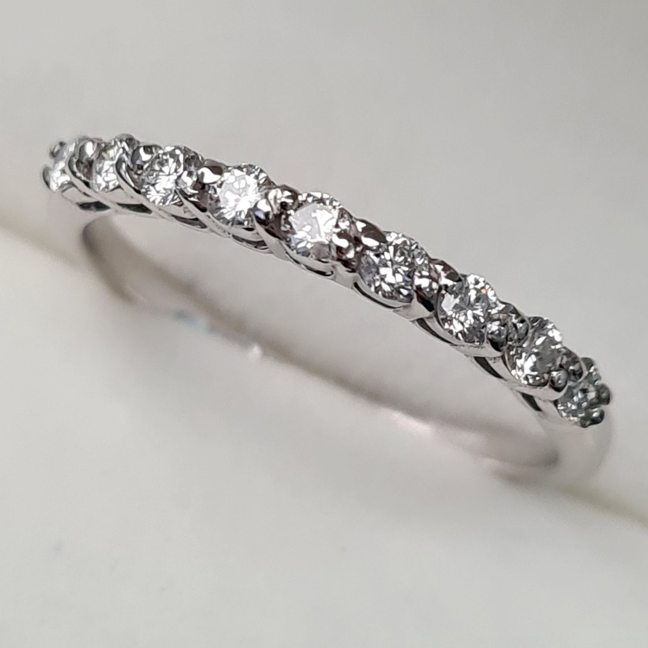 Кольцо Deimantas 92807543 17р 1,7гр 0,26ct. купить,NaN