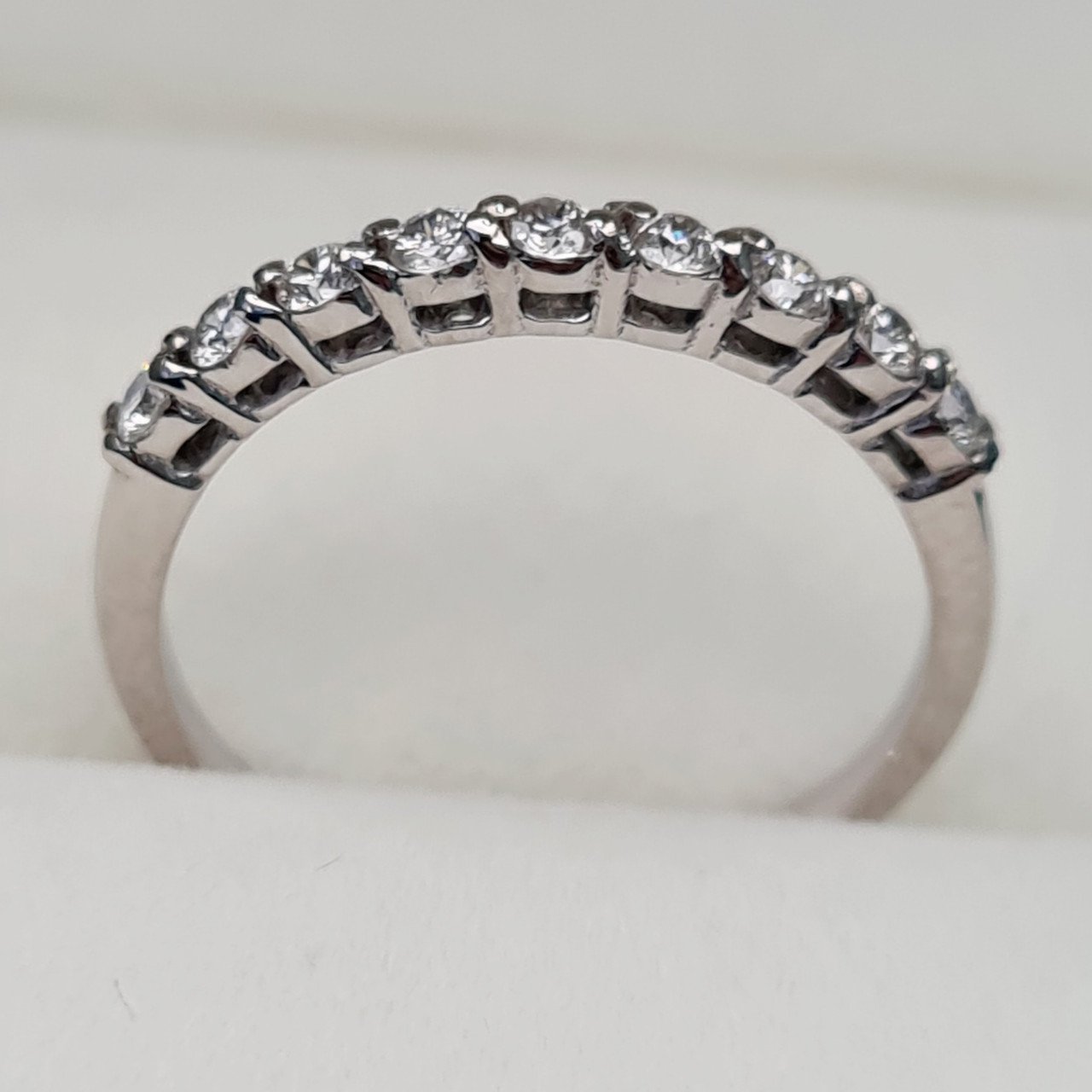 Кольцо Deimantas 92807543 17р 1,7гр 0,26ct. купить,NaN