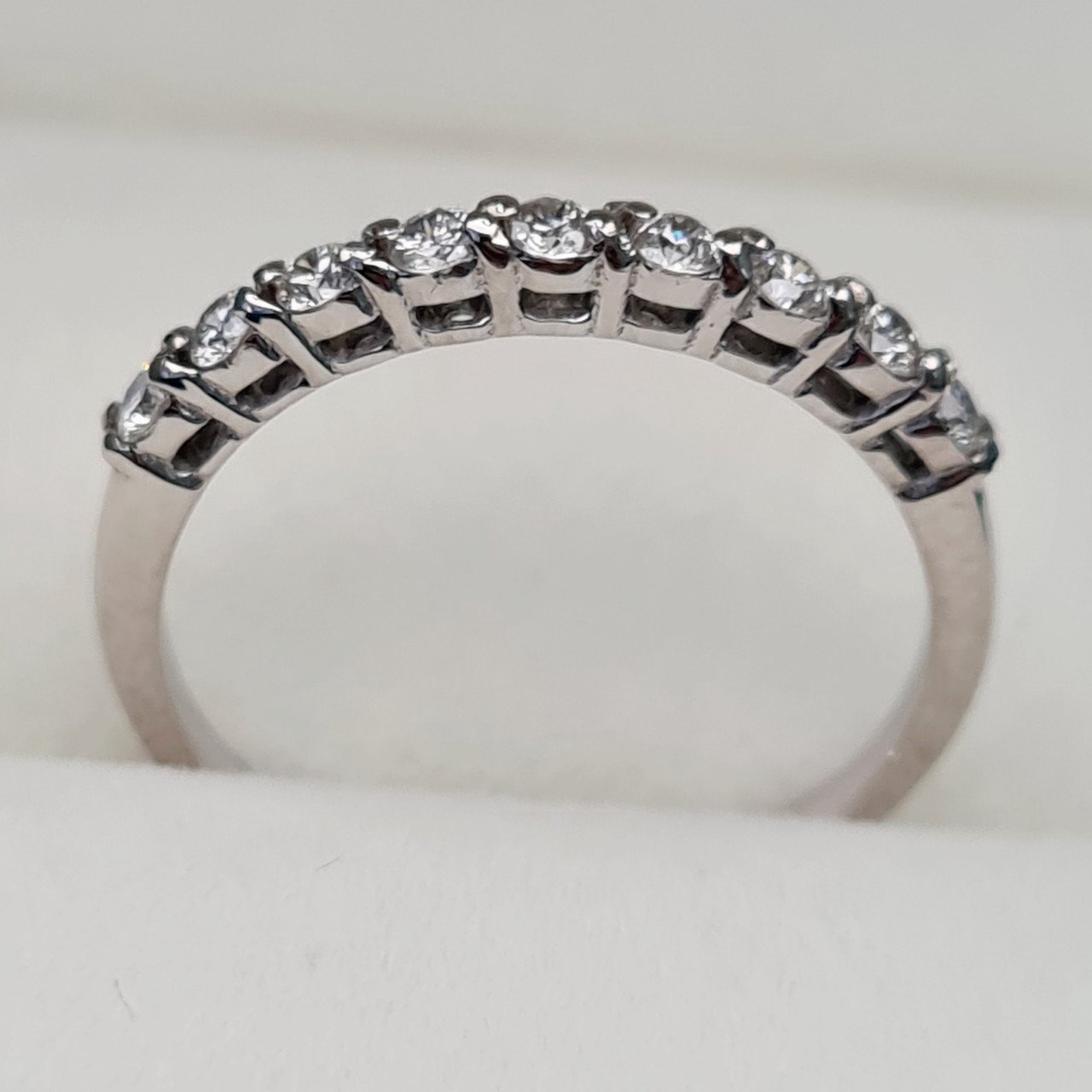 Кольцо Deimantas 92807543 17р 1,7гр 0,26ct. купить,NaN