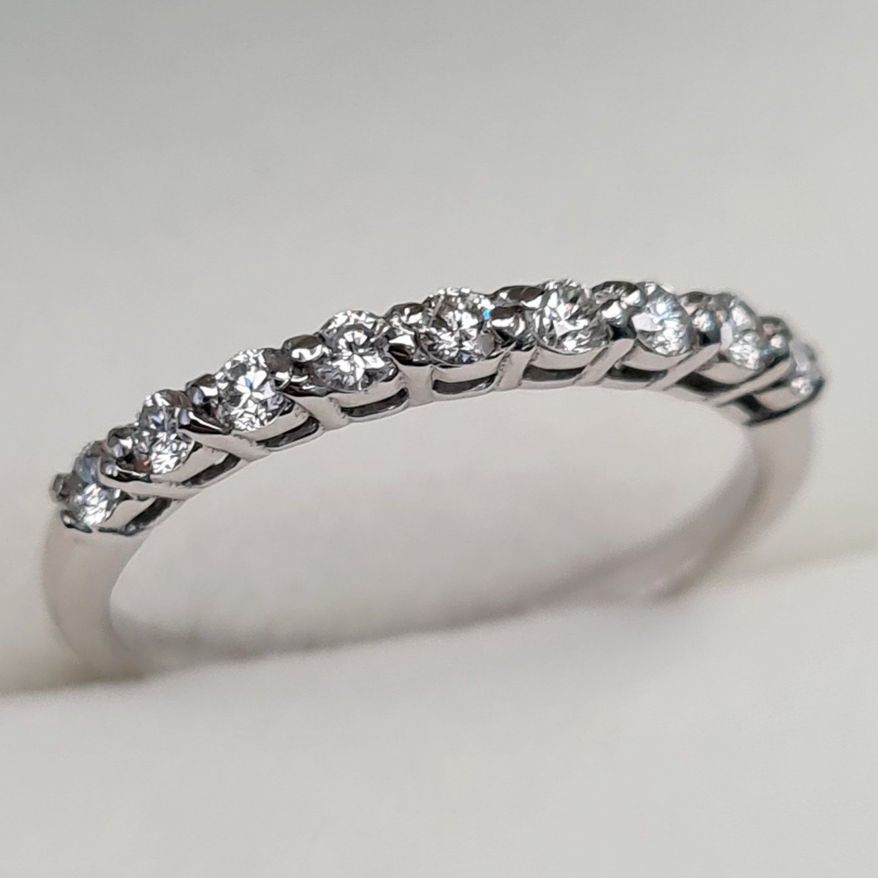 Кольцо Deimantas 92807543 17р 1,7гр 0,26ct. купить,NaN