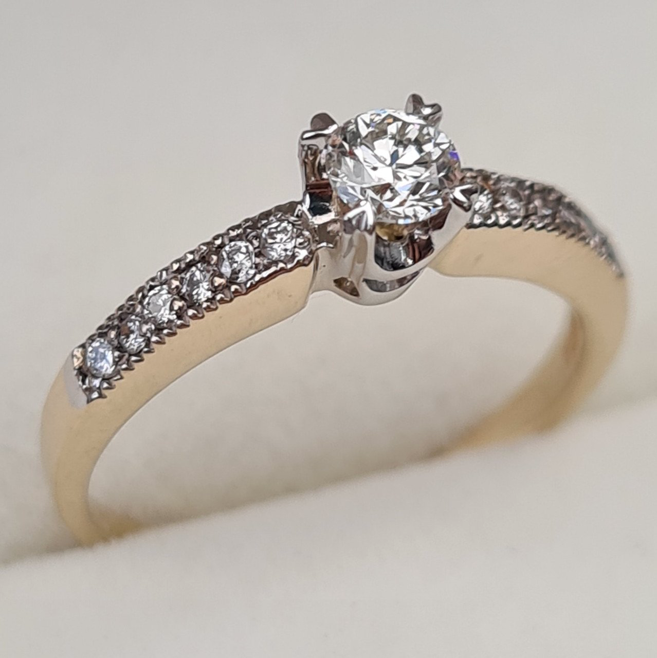 Кольцо Deimantas 92807096 16,5р 2,09гр 0,34ct. купить,NaN