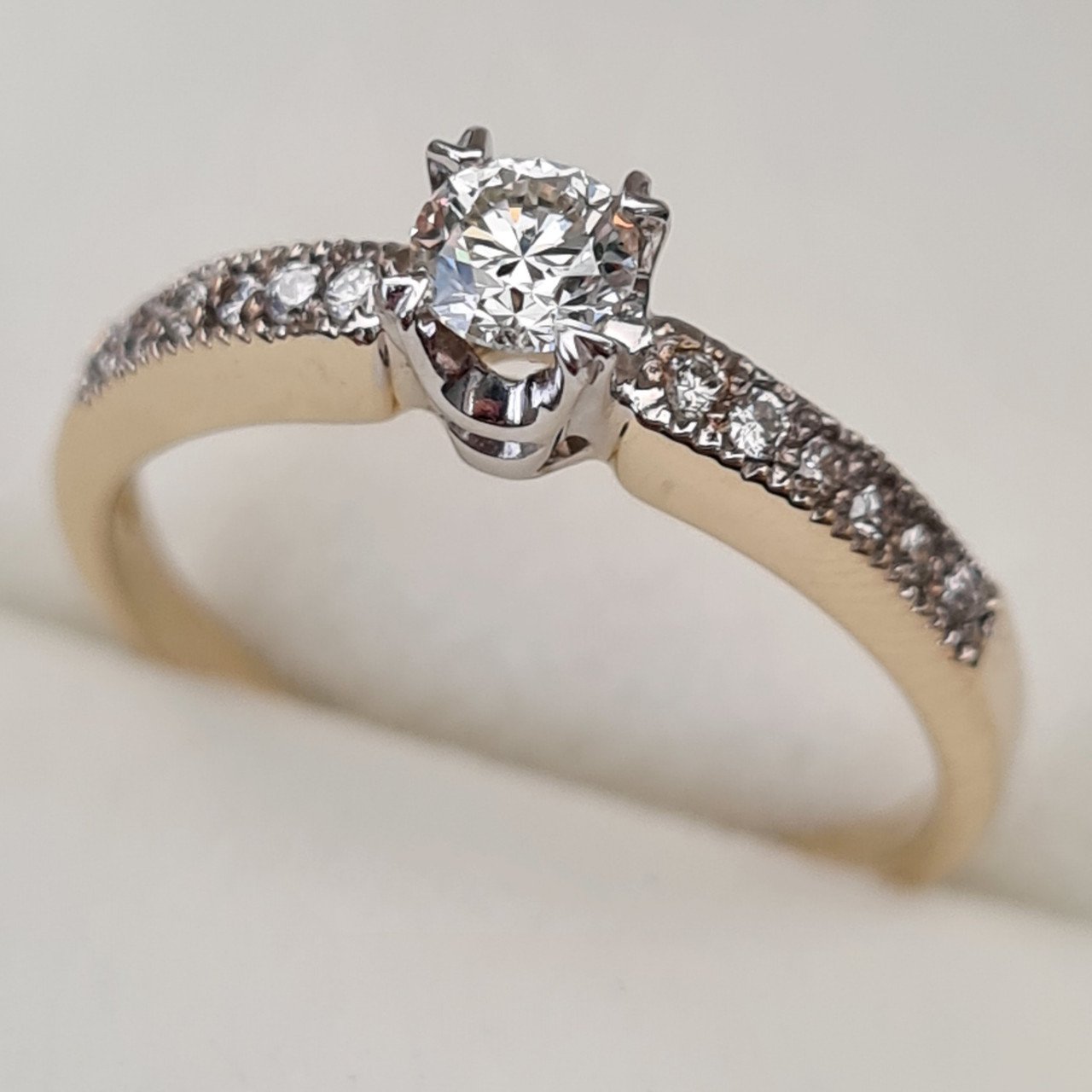Кольцо Deimantas 92807096 16,5р 2,09гр 0,34ct. купить,NaN
