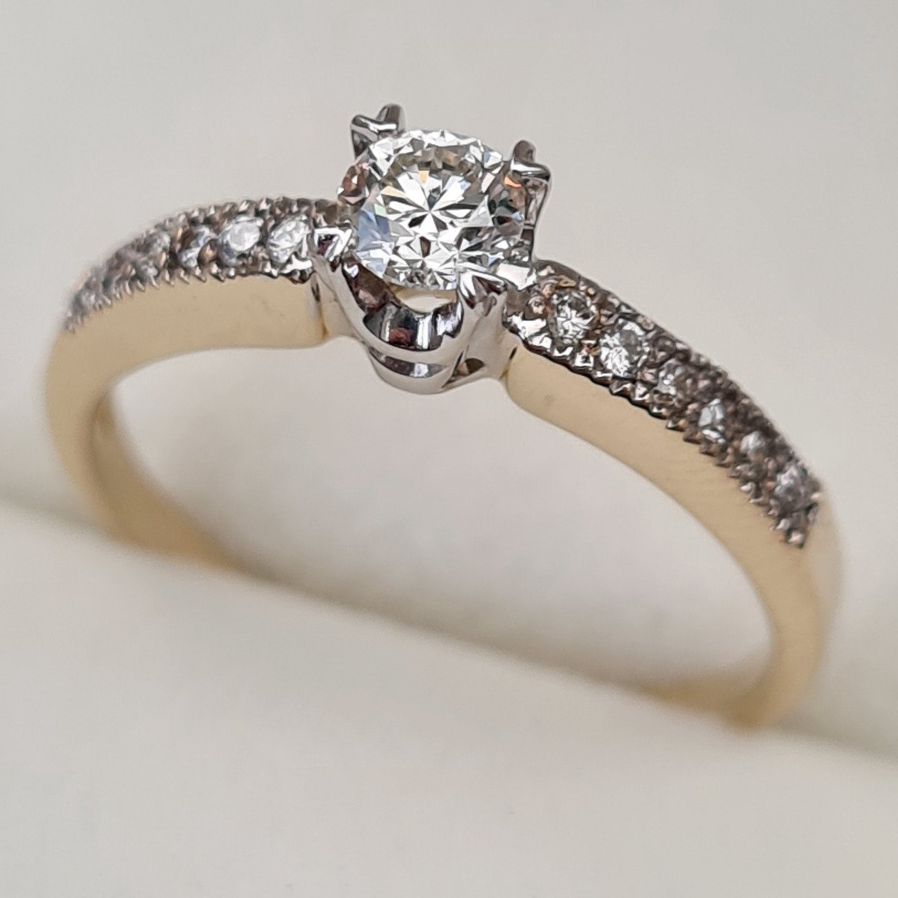 Кольцо Deimantas 92807096 16,5р 2,09гр 0,34ct. купить,NaN