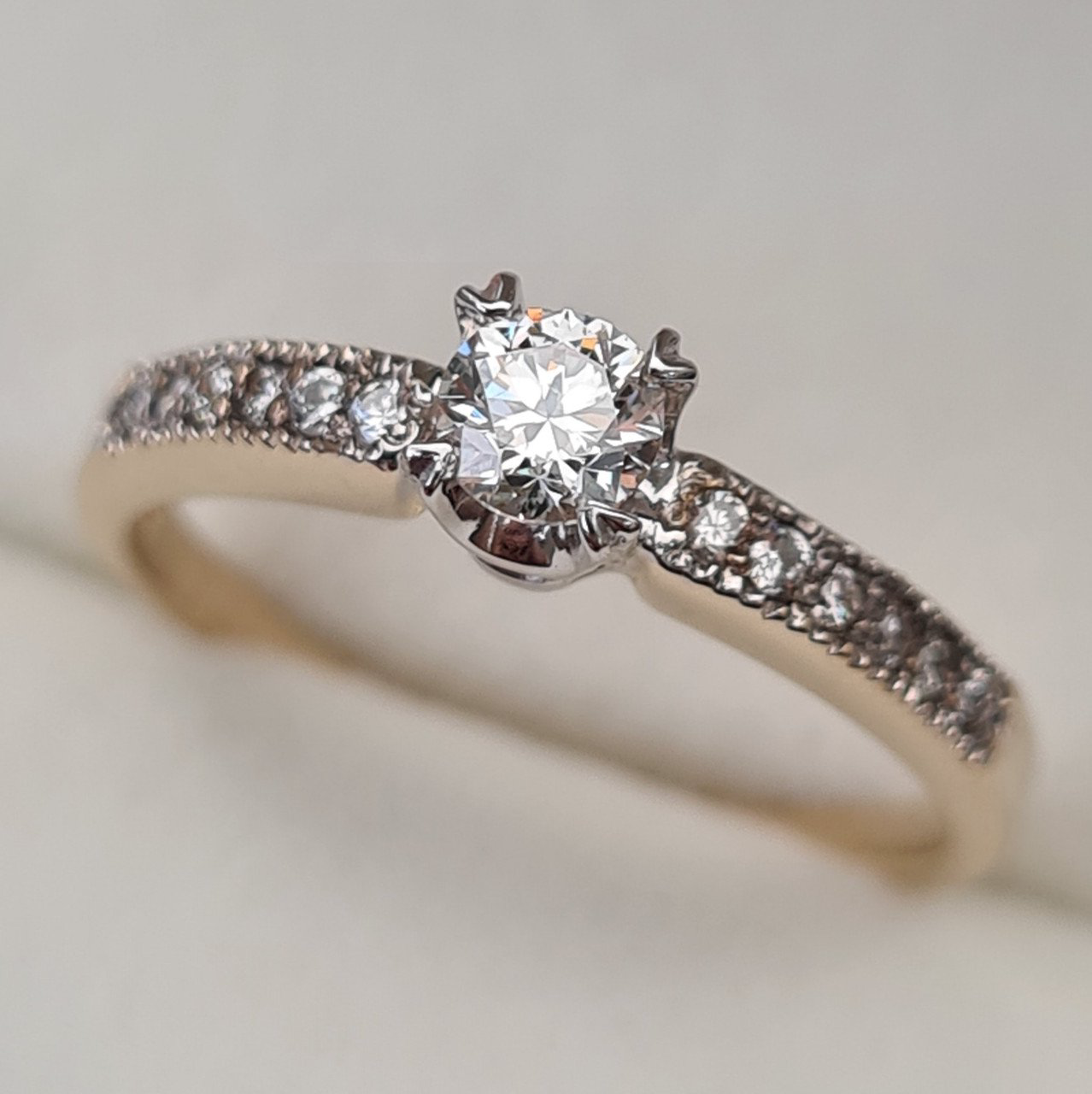 Кольцо Deimantas 92807096 16,5р 2,09гр 0,34ct. купить,NaN