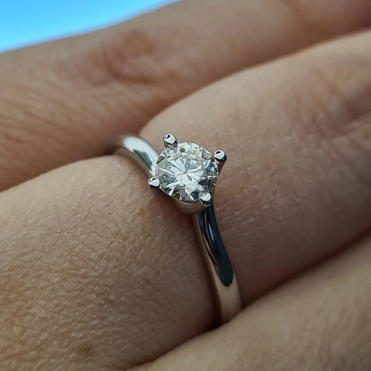 Кольцо Deimantas 95790529 16,51р 2,34гр 0,55ct. купить,NaN