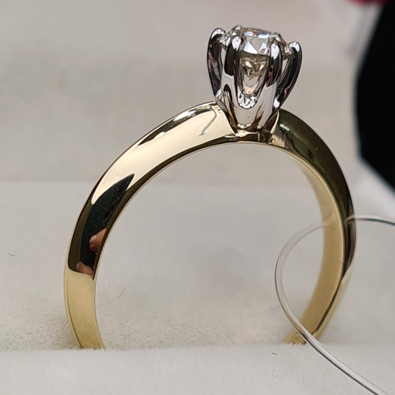 Кольцо Deimantas 97476905 16,5р 2,65гр 0,40ct. купить,NaN